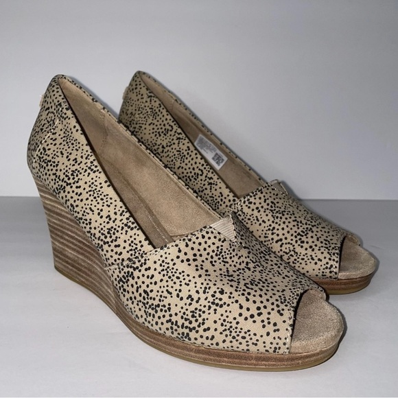 Toms Animal Print Wedge Peep Toe Shoes - Picture 1 of 13